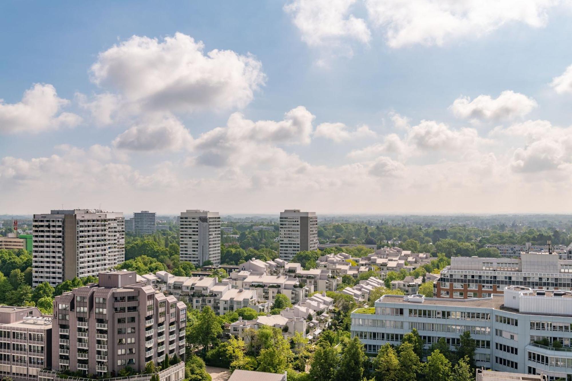 The Westin Grand Munich Hotel Exterior photo Overlooking the town of Markham